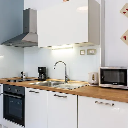 Apartmani Marko I Ana Marina Exterior photo