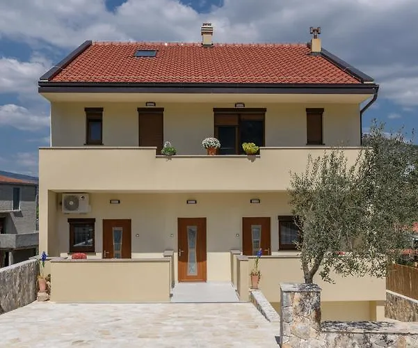 Apartmani Marko I Ana